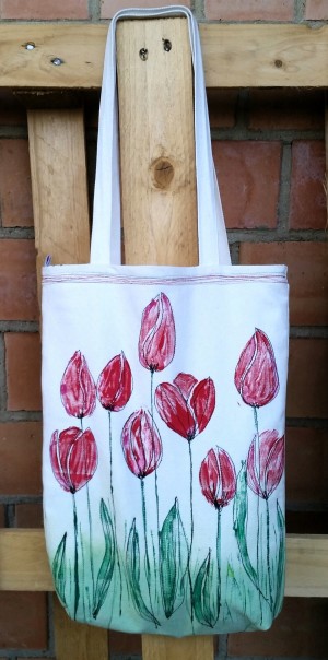 tulip bag front